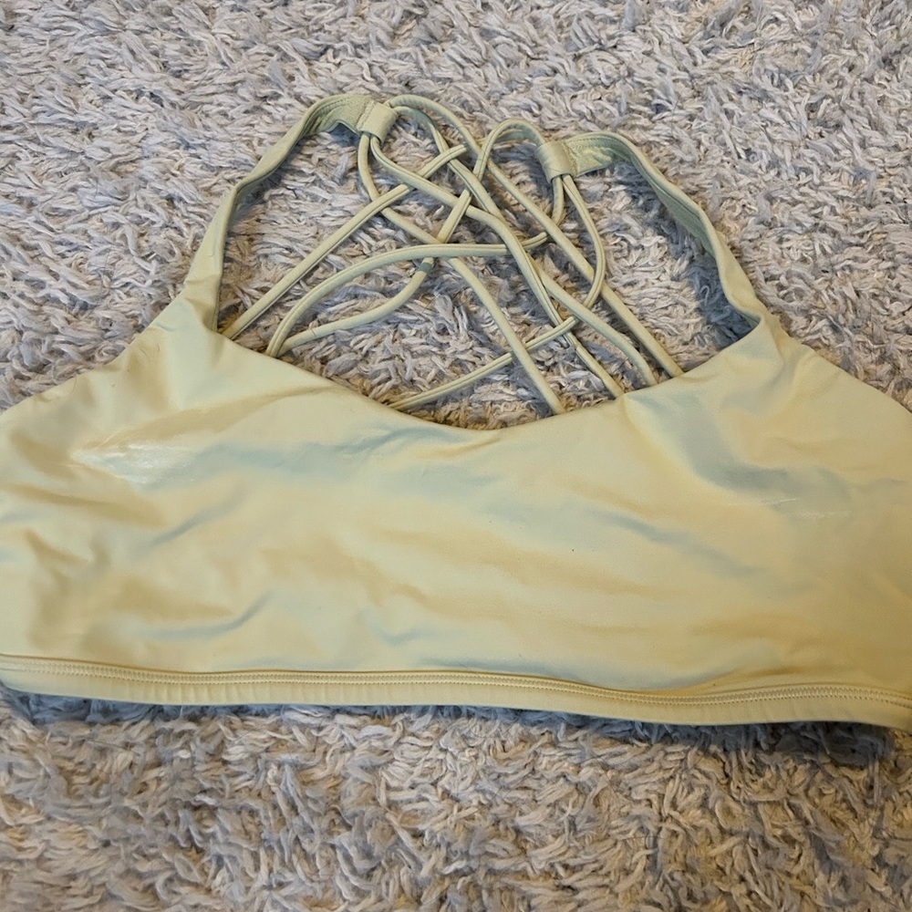 Vguc lululemon bra size 12